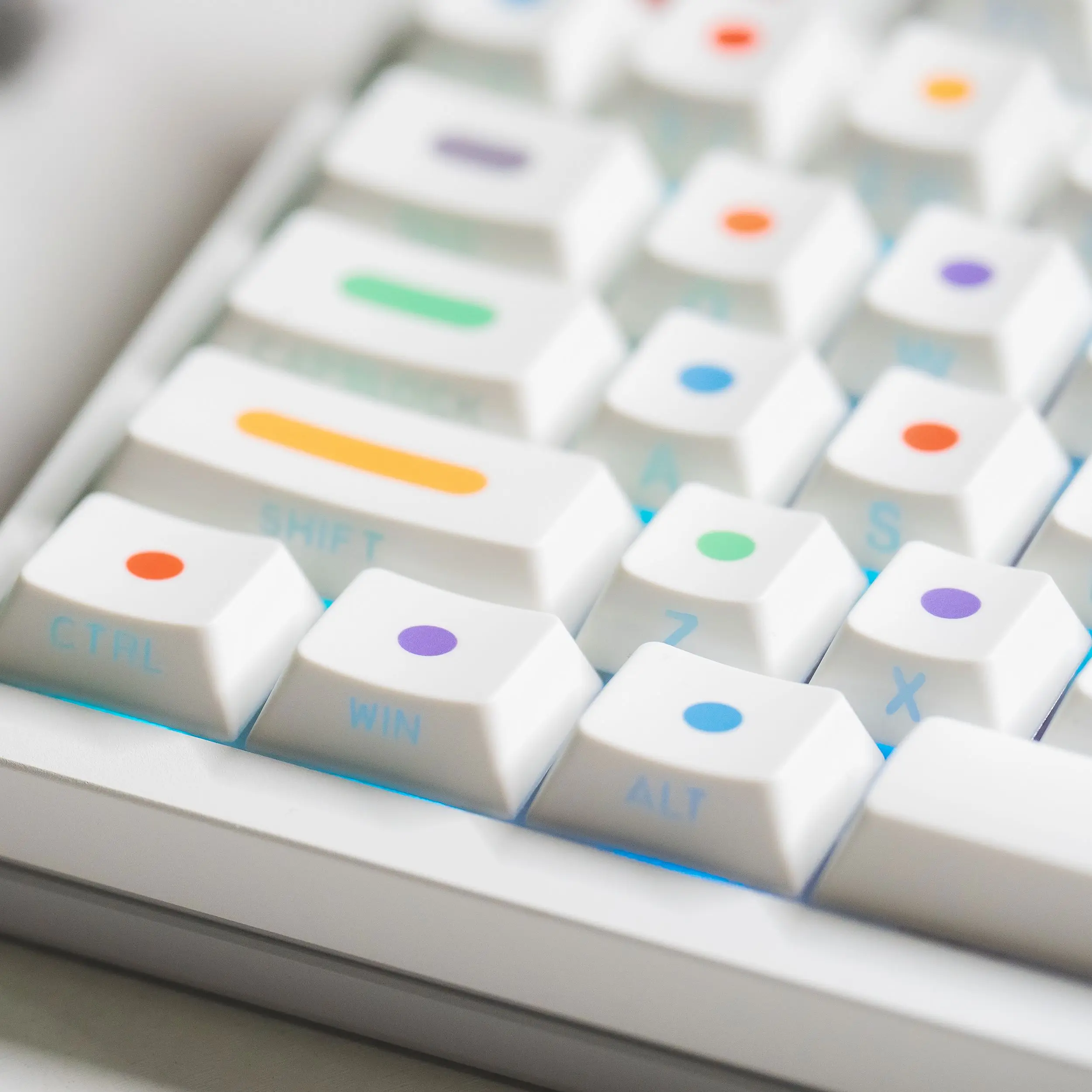 White Polka Dot Side Transparent Keycaps Blank Tops No Legends PBT Material Dye Sublimated Cherry Profile