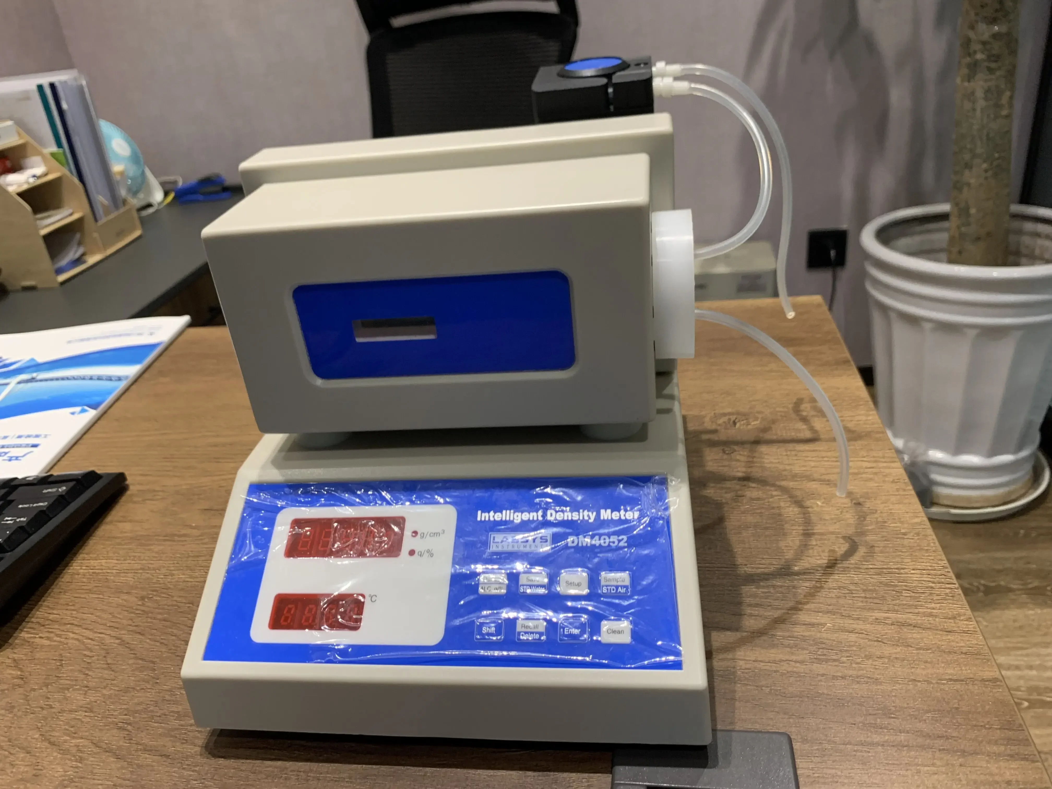 Laboratory ASTM D4052 Liquid Densitometer for