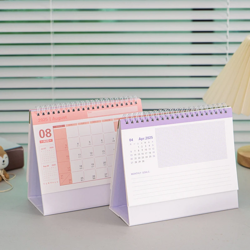 1Pc Nuovo 2025 Fresh Punch Card Calendario Desktop verticale Decorazione decorativa Notebook Calendario Libro Ufficio Campus Forniture