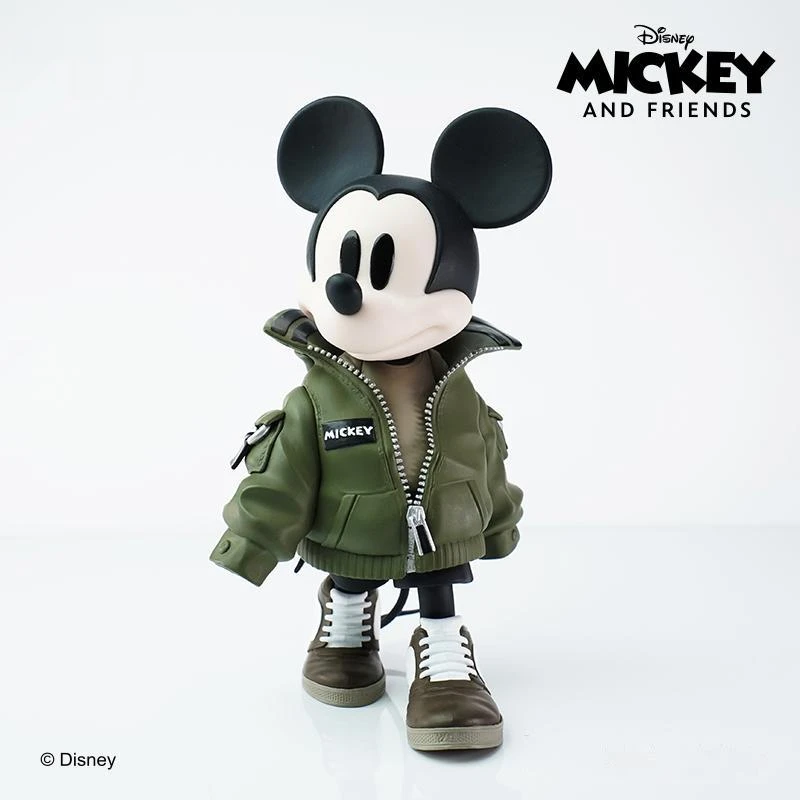 

15cm Disney Mickey Minnie Figure Trend Play Cartoon Figure Coat Tidal Suit Room Decoration Model Doll Ornaments Birthday Gift
