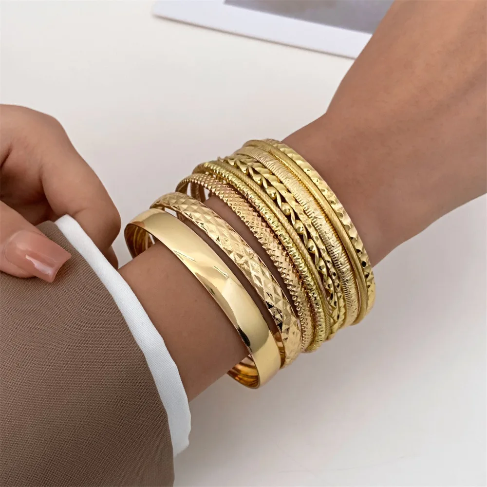 KMVEXO 10pcs Punk Cuban Chain Bangles Set For Women Men Boho Multilayer Thick Gold Color Charm Bracelets Bangles Fashion Jewelry