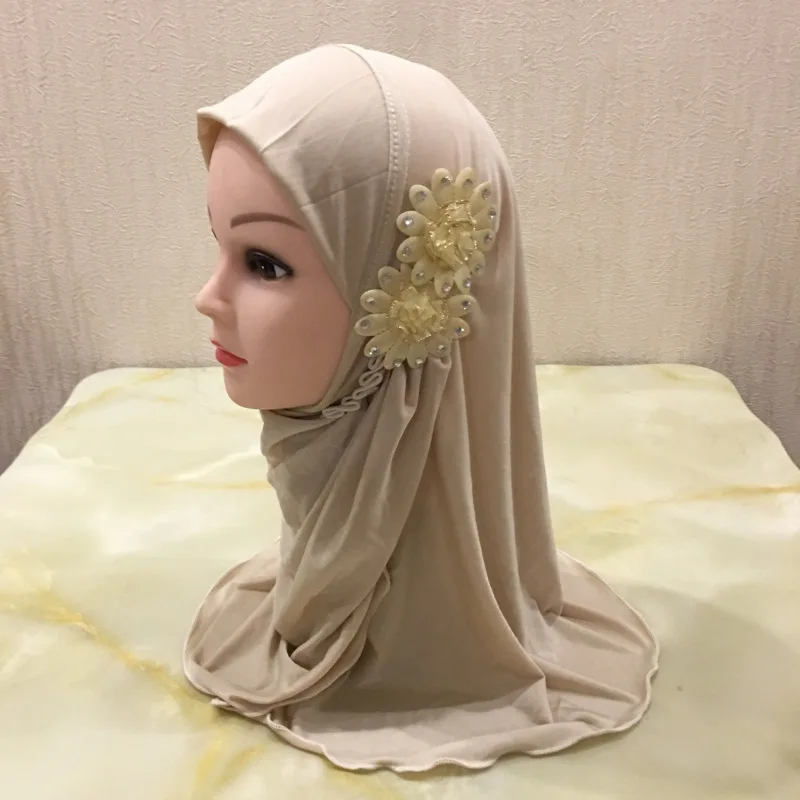 

Muslim Flower Hijab for Kids Girls Full Cover Scarf One Piece Amira Instant Headscarf Wrap Islamic Arab Prayer Hijabs 2-6 Year