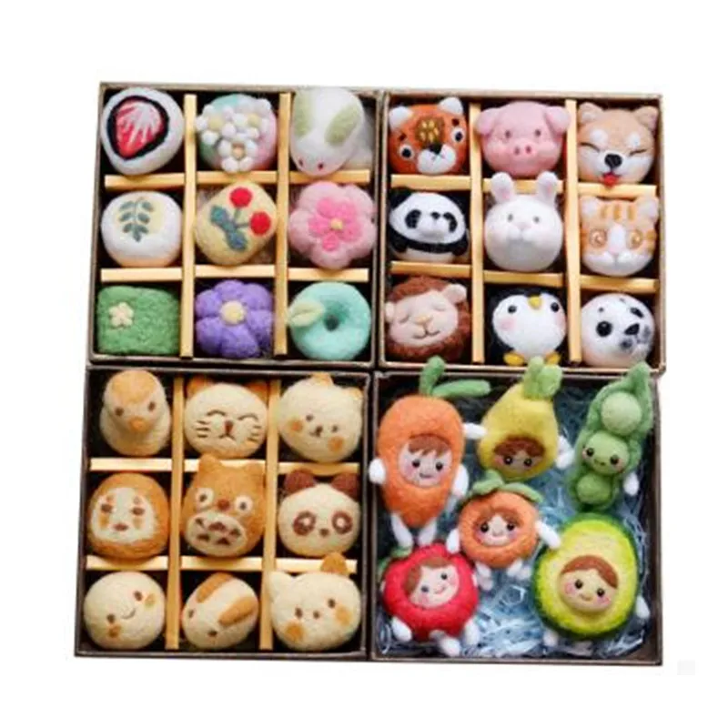 

Набор для рукоделия из шерсти и фетра, в подарочной коробке