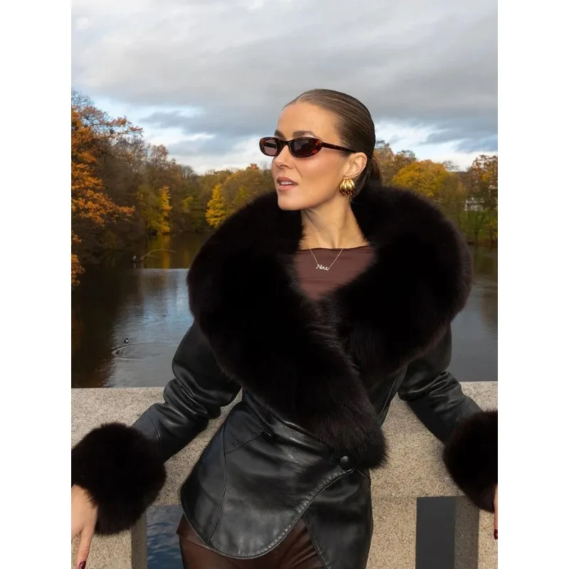 High-end niche, back strap, waist jacket, big fur collar, short coat, retro temperament, hot girl, leather jacket