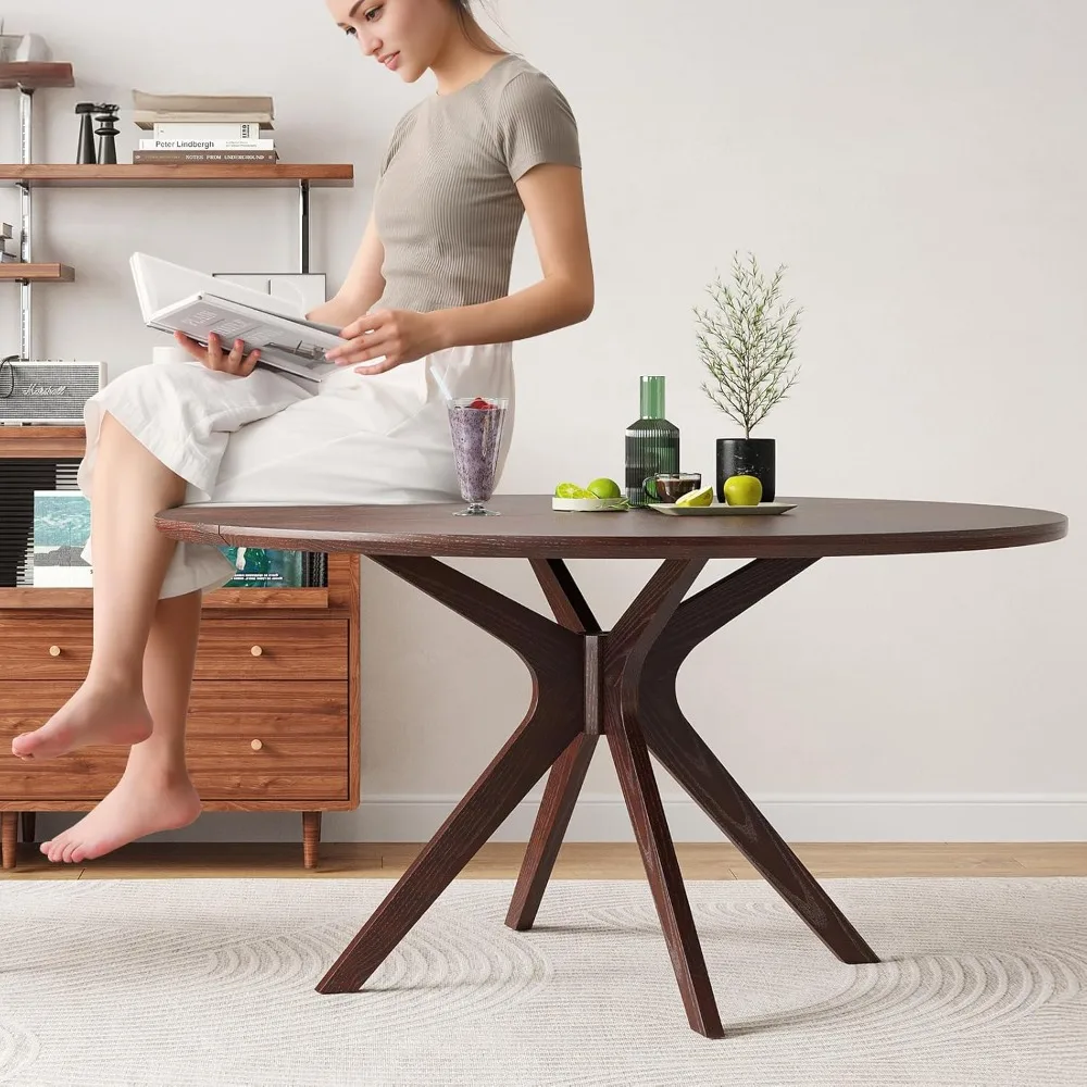 無垢材の丸型ダイニングテーブル（4～6人掛け、十字脚）