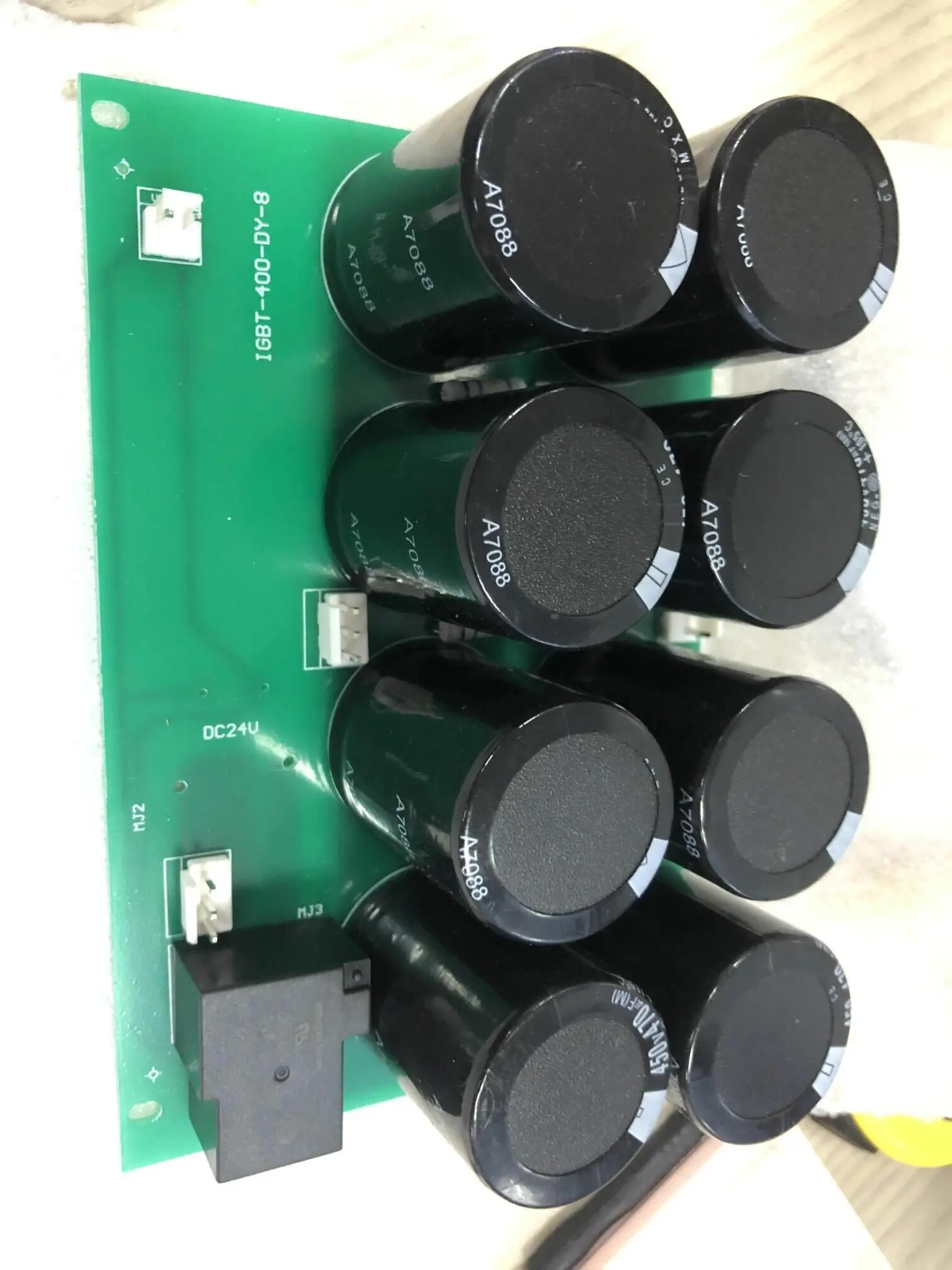 ZX7-400 Single Tube IGBT Welding Machine Capacitor Base Plate 8 Capacitor Power Boards Manual Welding Capacitor Base Plate