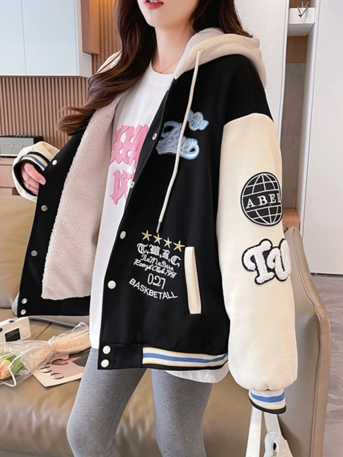 

Бейсбольные куртки для подростков и женщин: осенние, с вышивкой, на пуговицах, с перфорацией, укороченные, средней длины, сетчатые, удобные