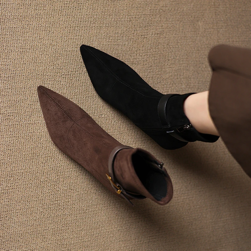 

2026 новые осенне-зимние женские ботильоны 22-24,5 см, эластичные фланелевые ботинки с острым носком и пряжкой, современные ботинки, короткие ботинки на каблуке с молнией сбоку