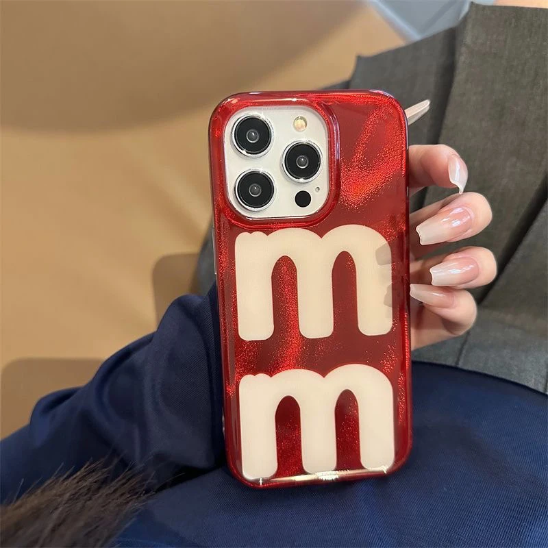 Coque de téléphone avec fond rouge et deux lettres M, motif ondulation d'eau, iPhone 11, 12, 13, 14, 15,16 Pro Max