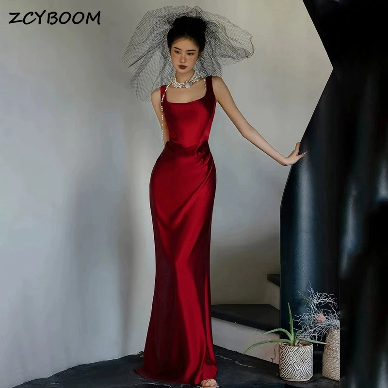 Abiti da sposa a sirena senza maniche sexy con cinturino per spaghetti in raso moda personalizzata 2024 Abiti da sposa con strascico di corte Abiti da sposa