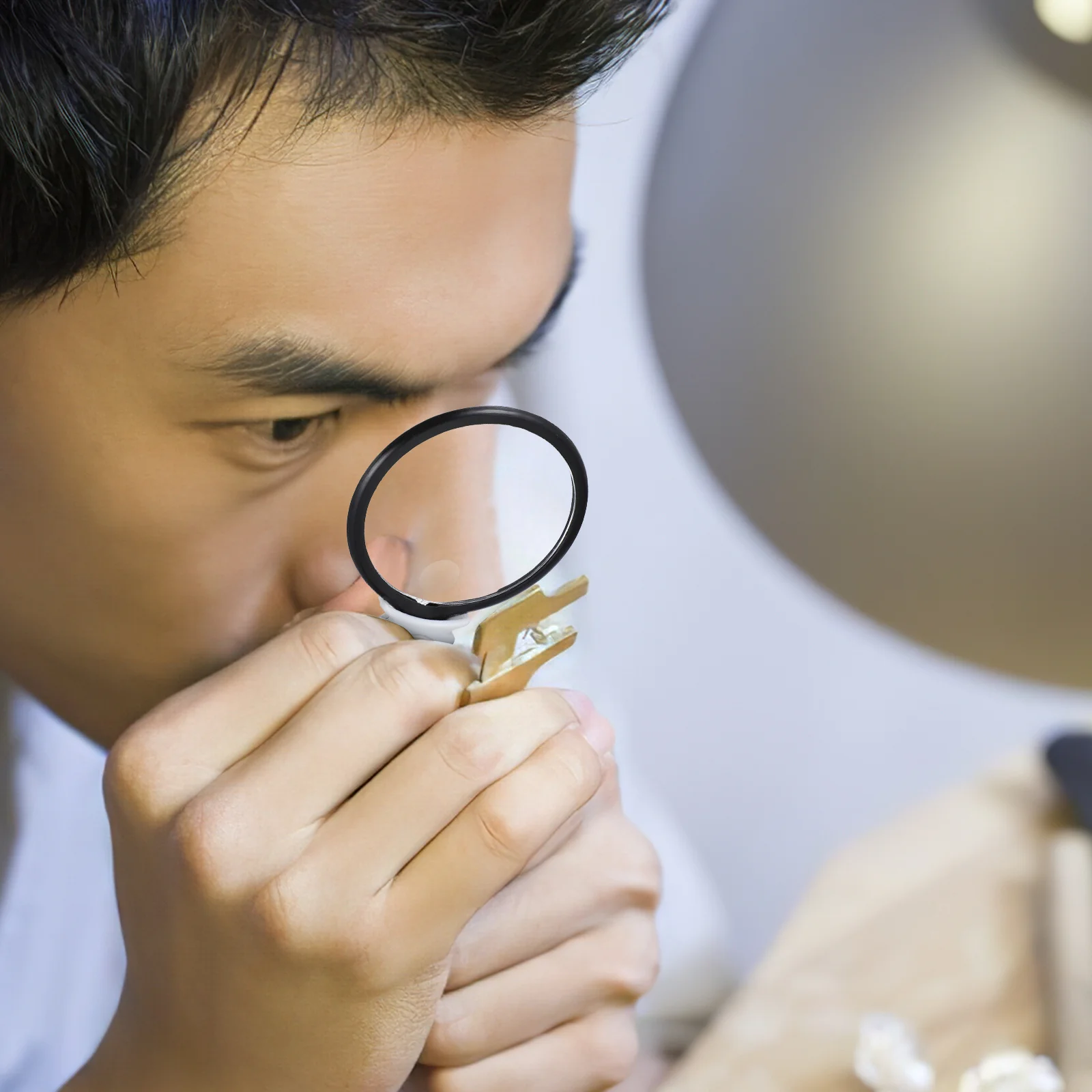 

Hanging Magnifying Glass Necklace Compact Pendant Loupe For Reading Small Print Maps Documents Jewelry Repair Collectibles