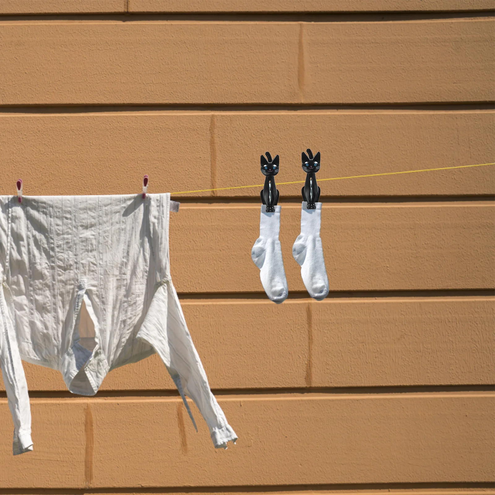 4Pcs High Elasticity Cat Shape Clothes Clips Windproof Plastic Towel Clips for Beach Towel Quilt Fixing Clamp Multipurpose