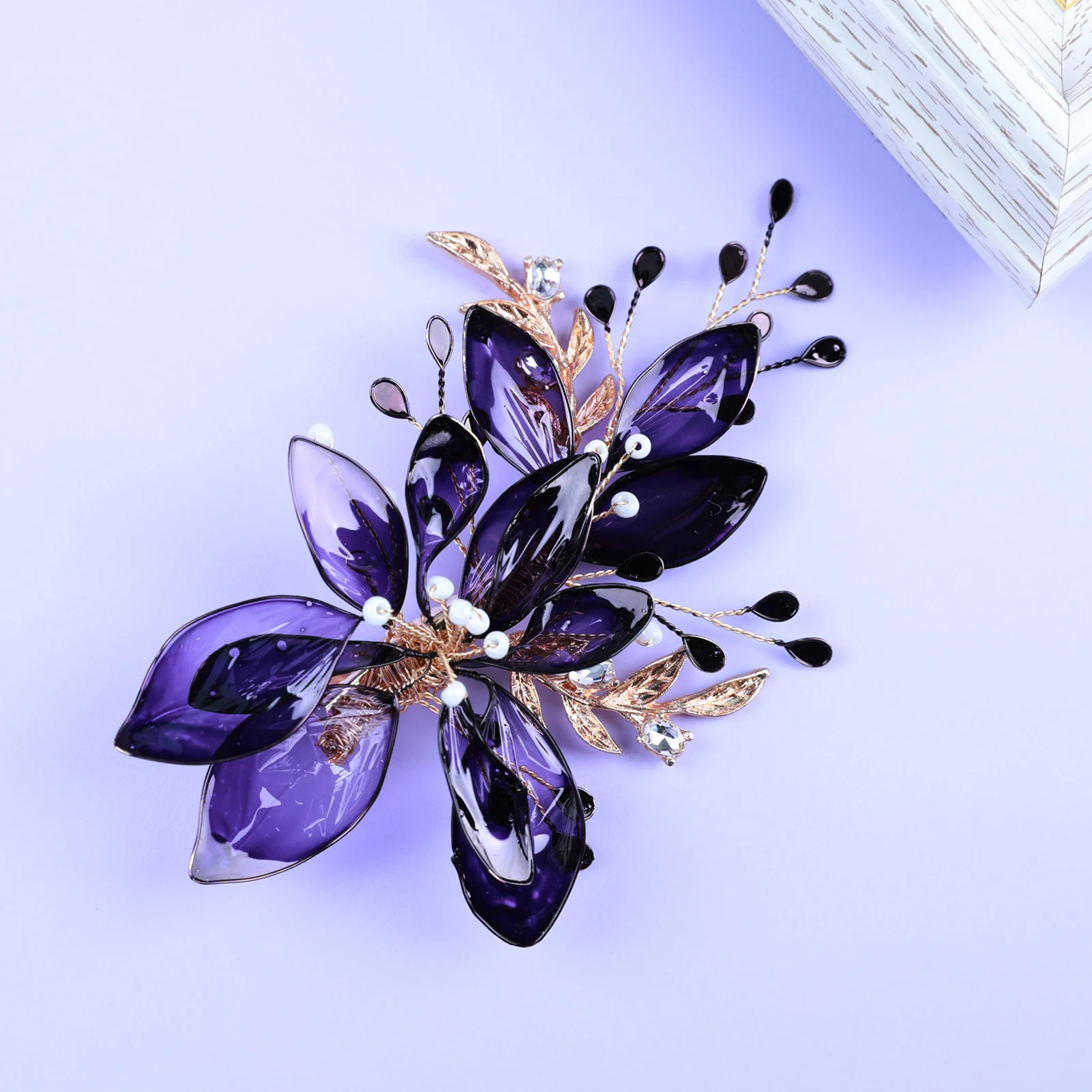 Purple Flower Hairpins Handmade Acrylic Petals Floral Headpieces Beaded Hairclips Elegant Hair Jewelry for Women Bride Wedding