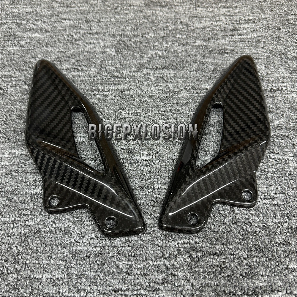 For Triumph Triple 660 2020-2022 & Street Triple 765R 765RS 2016-2024 Carbon Fiber Motorcycle Accessories Heel Guard Plates Foot