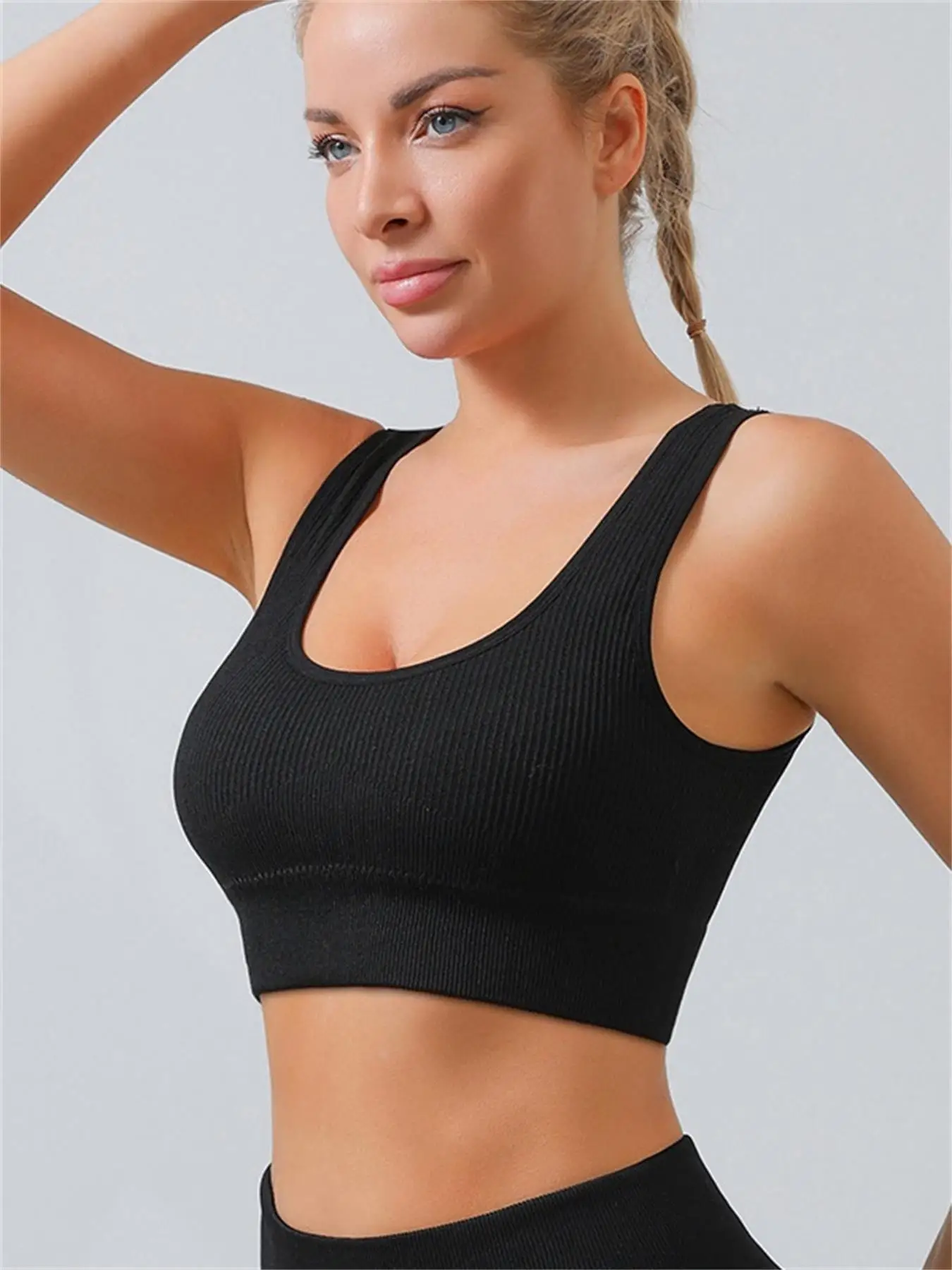 Women\'s solid color threaded yoga underwear seamless knit sports vest Fitness Yoga U-bra, Embedded chest pad