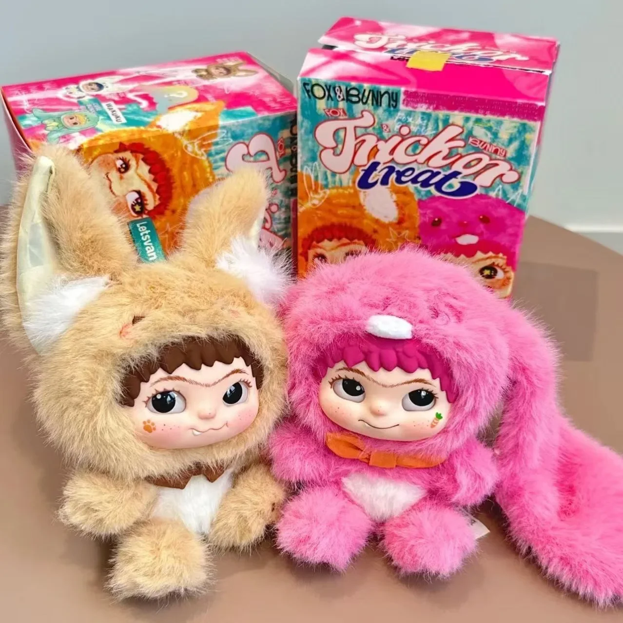 

V1 2 Wakuku Blind Box Fox & Bunny Trick Or Treat Series Виниловая кукла Сумка-сюрприз Брелок Модные игрушки Mystery Box Индивидуальный подарок