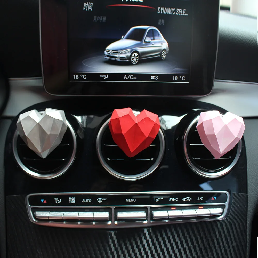 Car Air Fragrance Perfume Love Heart Clip Diffuser Auto Vent Scent Parfum Diffuser Car Decor Interior Accessories