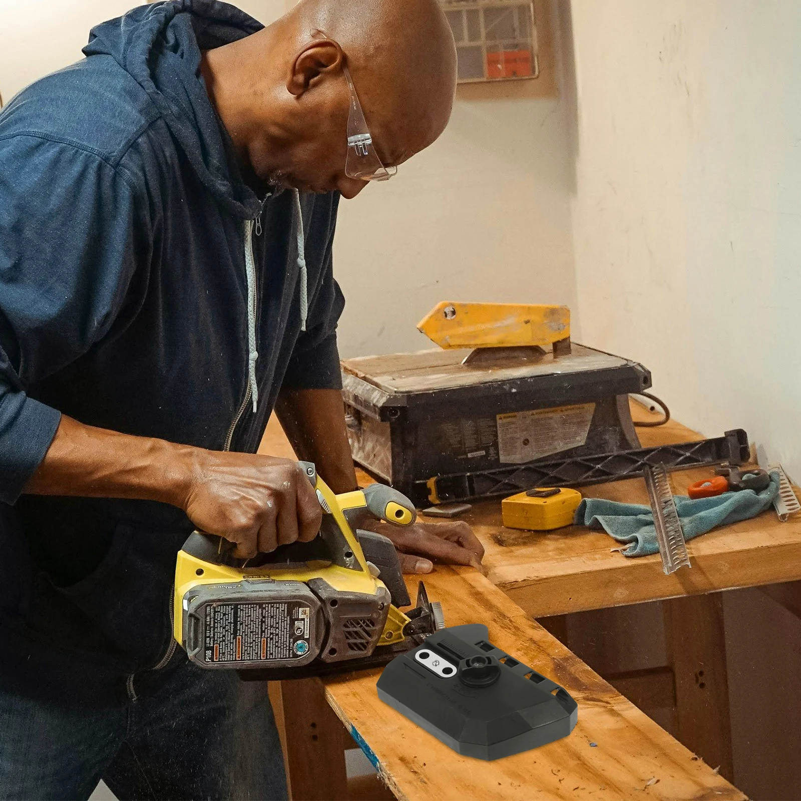 Рисунок 3 - Боковая крышка сцепления бензопилы