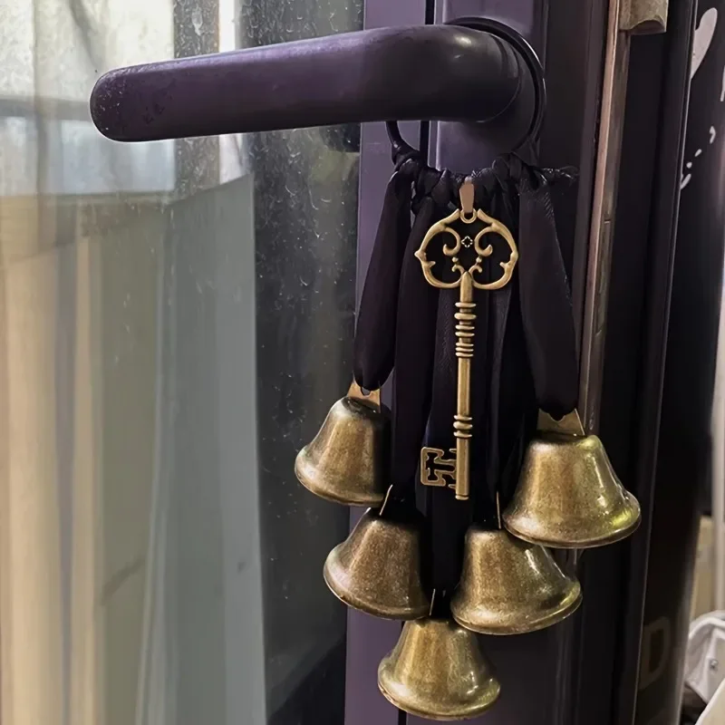 Iron Witch Wind Chimes, Decorative Door Handle Bells, Home Protection & Room Decor, Non-Electric Hanging Pendant