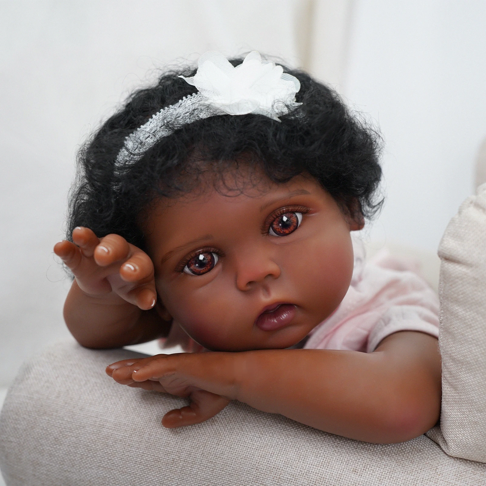 muneca-bebe-realista-pintada-reborn-cuerpo-de-silicona