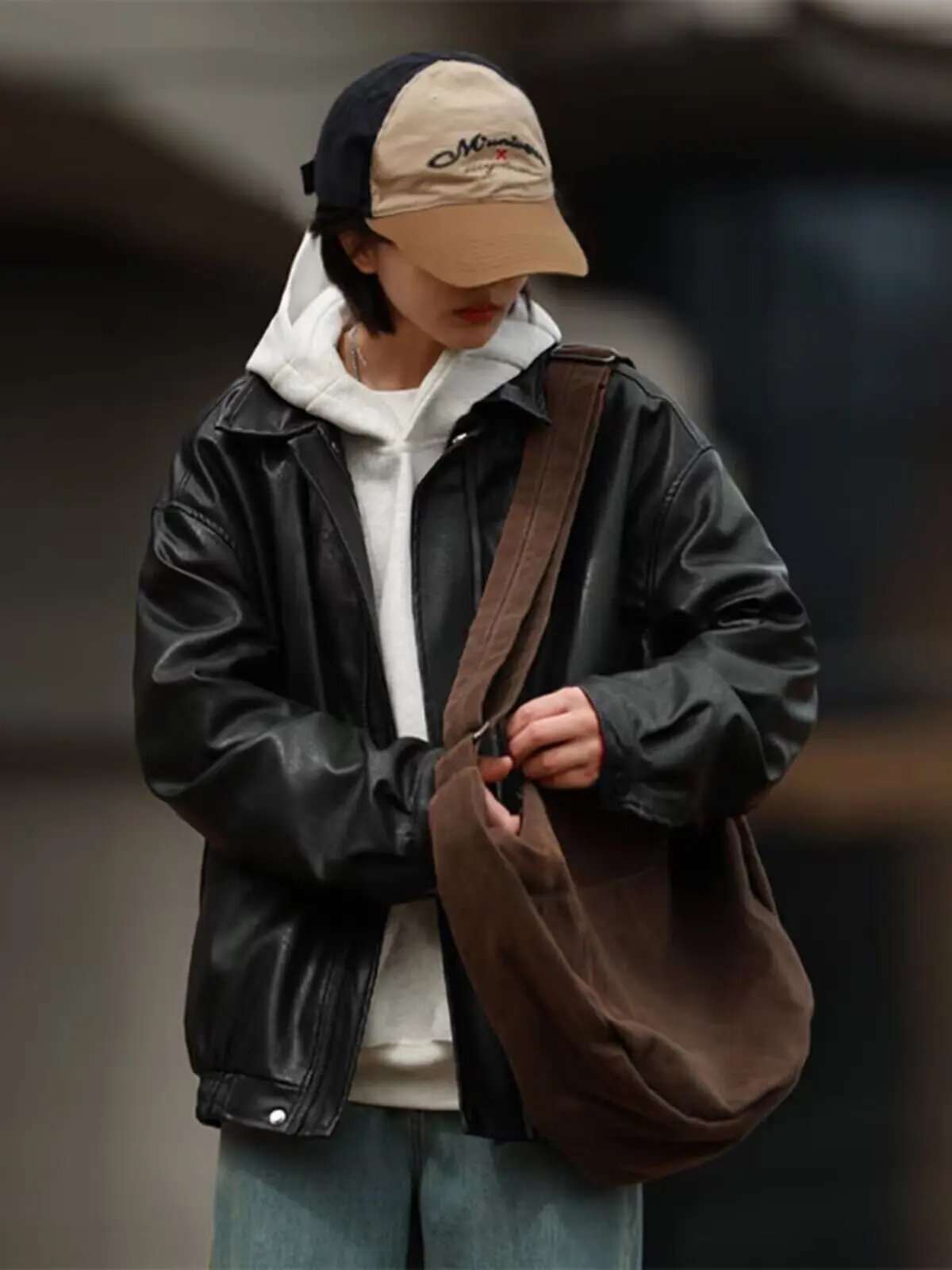 2025 otoño nueva moda suelta color sólido chaqueta de mujer nuevo estilo vintage imitación cuero casual suelta ajuste top de mujer
