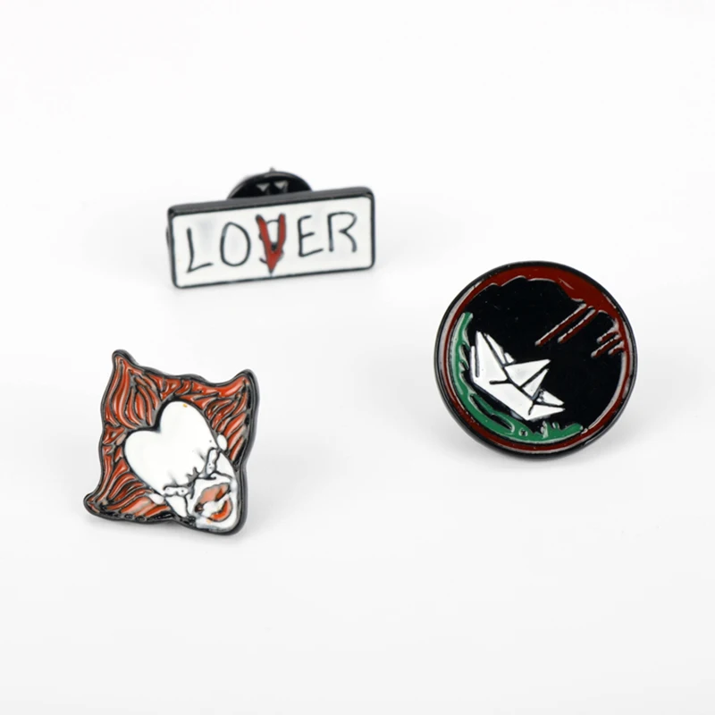 Hollor Movie Pins Brooch Anime Balloon Clown Lover Loser Badge Enamel Lapel Pin Jewelry Cute Cosplay Props Gift For Friends