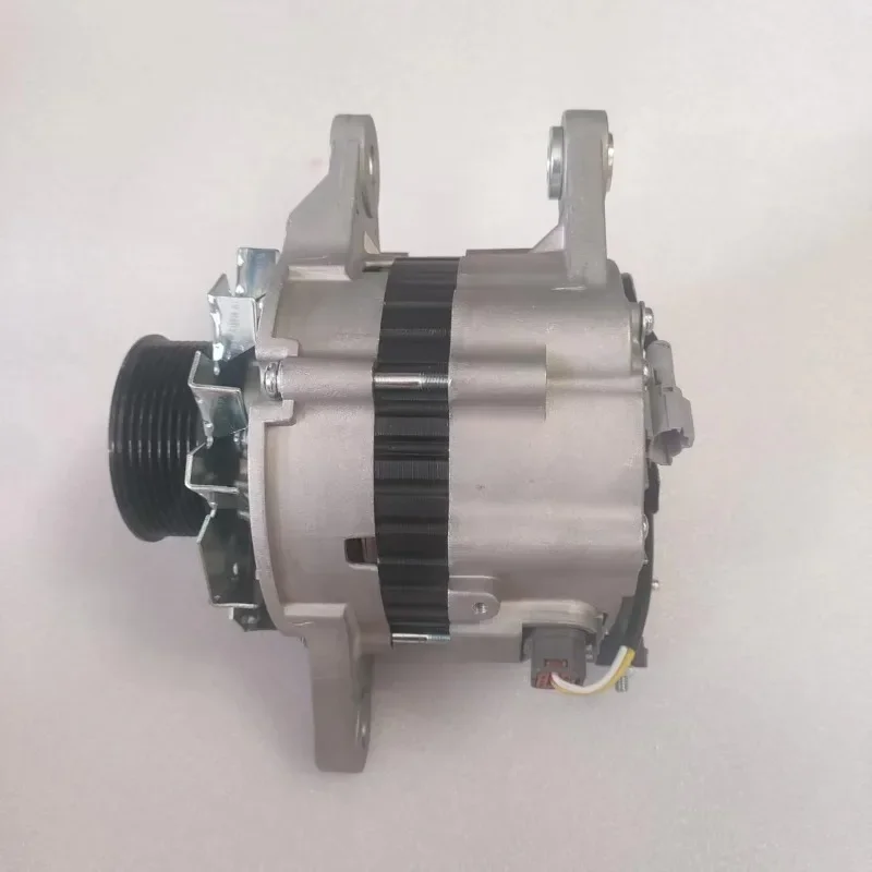 4HK1 Alternator 24V 60A 8-98092116-0 for PC200-6 PC100-5 PC360-7 PC200-5 Alternator Generator for Excavator Parts