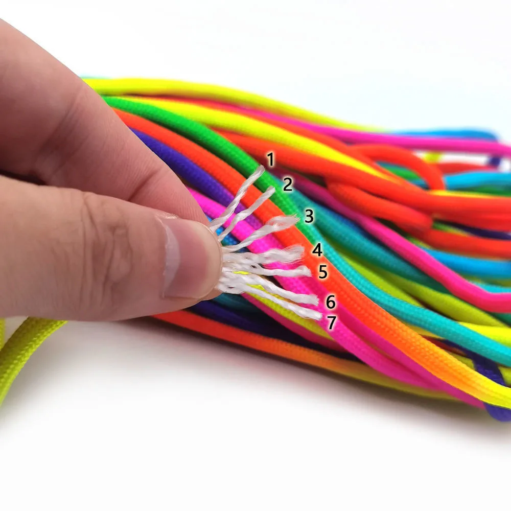 Zwei Farben einer 100-m-Rolle mit einem Durchmesser von 4 mm. Buntes siebenadriges Regenschirmseil, geeignet für handgewebte Armbänder und DIY-Webarten – Detail 7