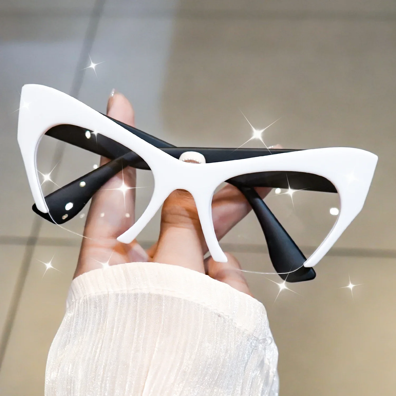 2 Stück stilvolle Cat-Eye-Lesebrille mit großem Rahmen, einfache Retro-Lesebrille, geeignet für Männer und Frauen – Detail 7