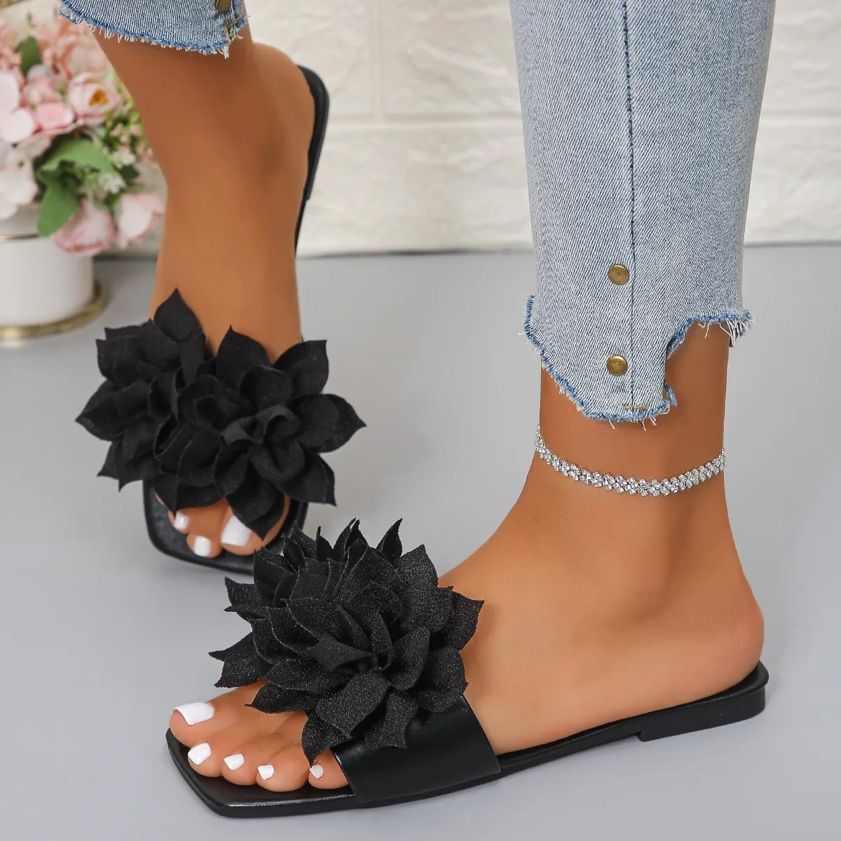 Crochet Flower Slide Sandals Woman Summer Pink Blue Floral Mule Slippers Ladies Rainbow Color Outdoor Vacation Slip-on Flat Shoe