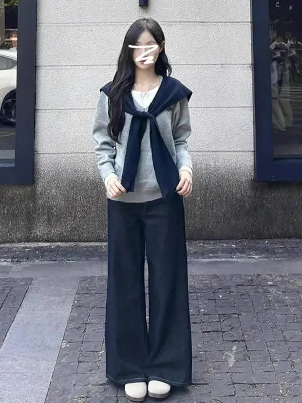 

ay Knitted Sweater Women's Faion Autumn Winter High-End Feeling Small Size Ultra Beautiful Top with awl V-Ne Long Sve