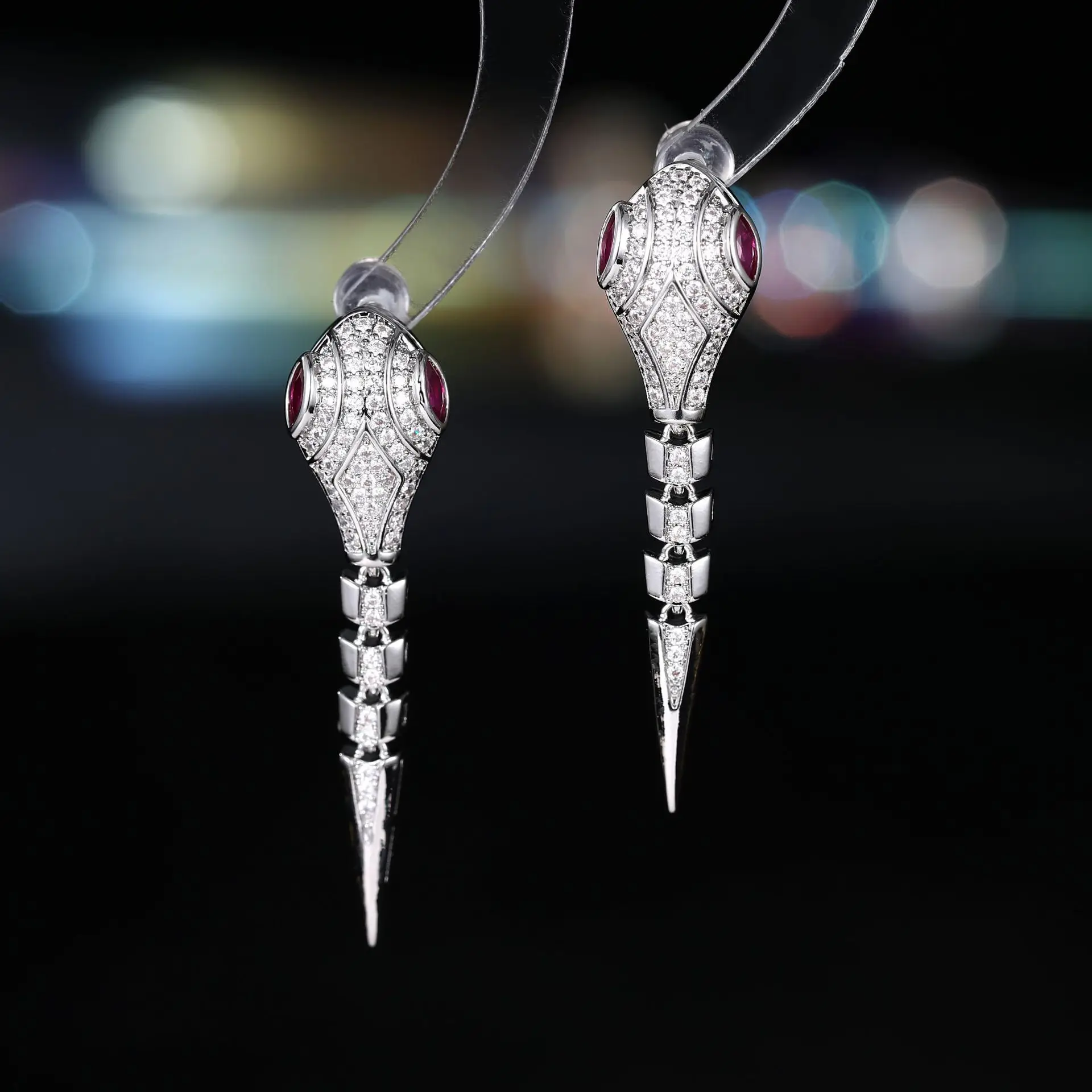 

European and American creative snake earrings Zircon high-end s925 silver needle Snake Year high-end long earrings for women