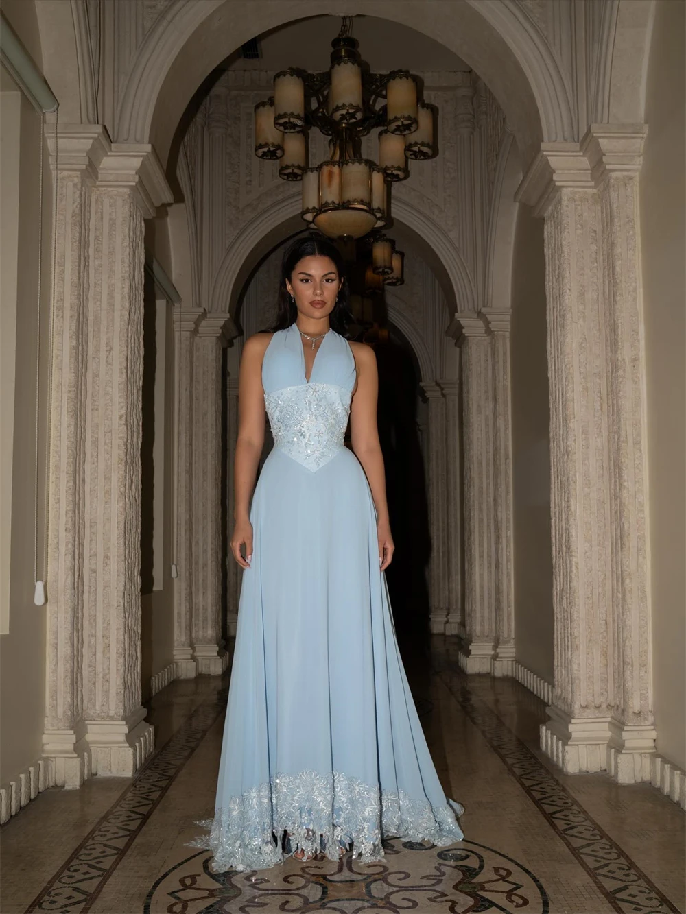 

Customized Charming Blue Jersey Evening Dresses Delicate Halter Sleeveless Prom Dress High Quality Special Occasion Gowns