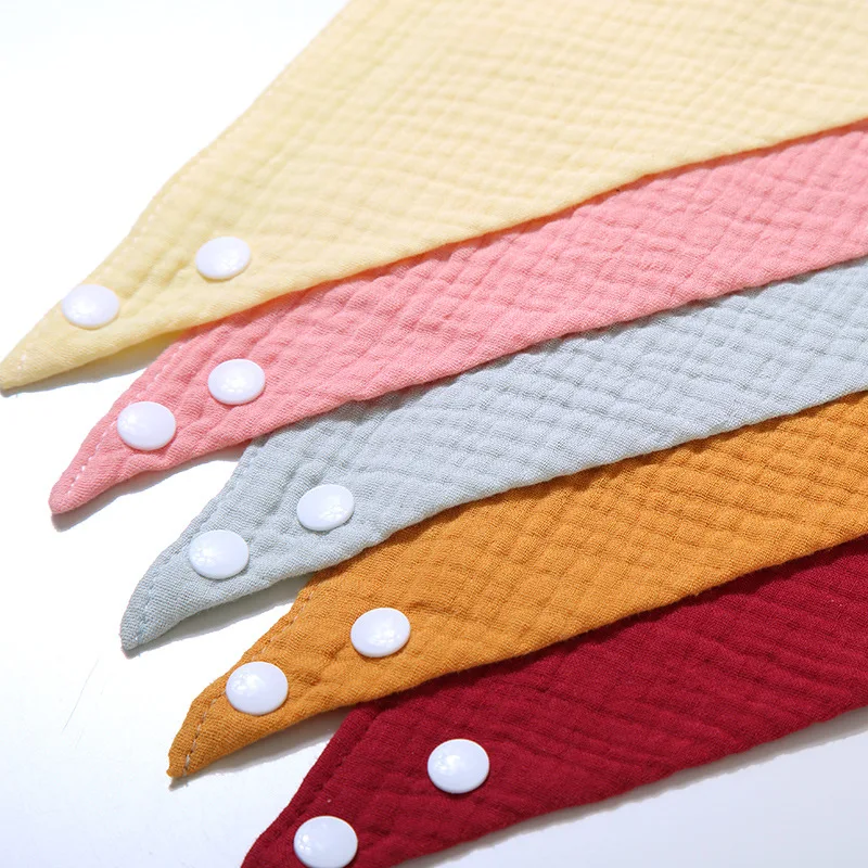 Écharpe triangulaire en coton doux, couleur unie, bavoir à bouton-pression, bave d'alimentation pour bébé, serviette de salive, Bandana, tissu de rot, articles pour bébé
