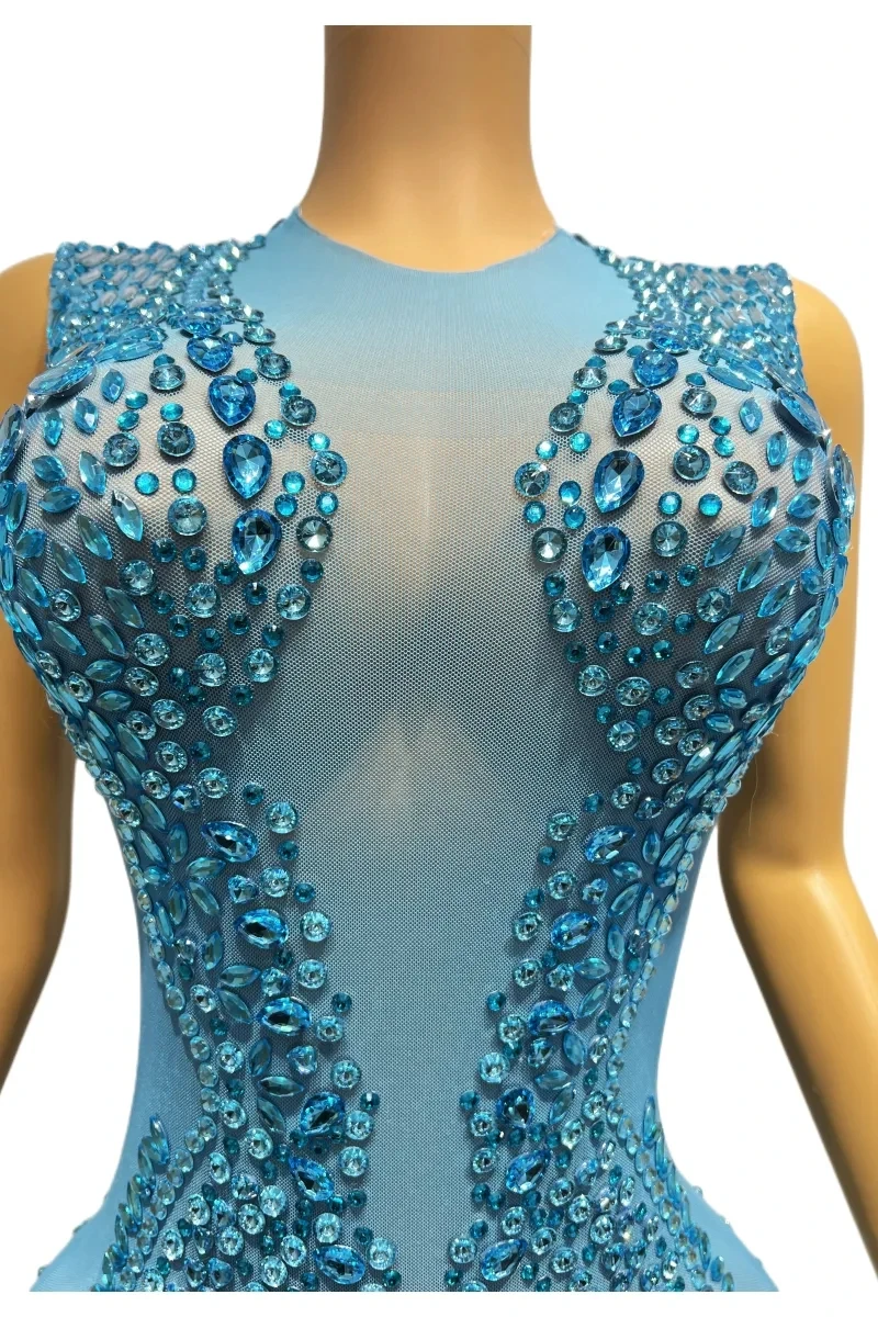 Vestido corto ajustado de malla transparente con diamantes de imitación azules para mujer, traje de escenario para Celebración de noche, fiesta de cumpleaños, actuación