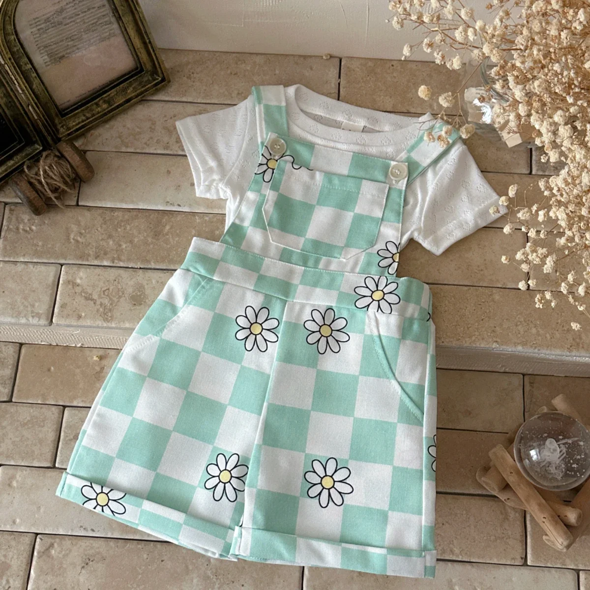 macacoes-de-verao-para-bebes-meninos-e-meninas-com-bordado-de-flores-padrao-xadrez-adequados-para-bebes-de-0-a-3-anos