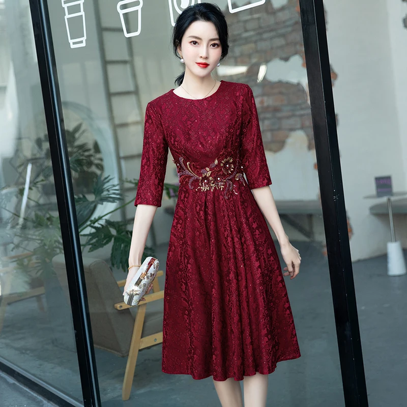 Wine Red Lace Mother Of The Bridal Dresses Modest O-Neck Elegant Tea-Length Women Wedding Party Dresses With Sleeves