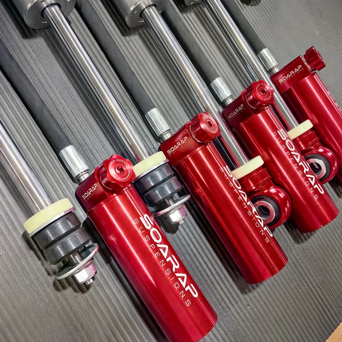 

Off Road 4x4 Racing Adjustable Coil Over Shock Absorbers And Sway Bar Links And Bump Stops For Nissan Patrol Y61