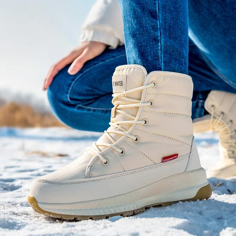 Botas altas gruesas de invierno para mujer, botas de nieve para viajes al aire libre, zapatos de algodón antideslizantes con cremallera, botas informales de terciopelo para mantener el calor y el frío