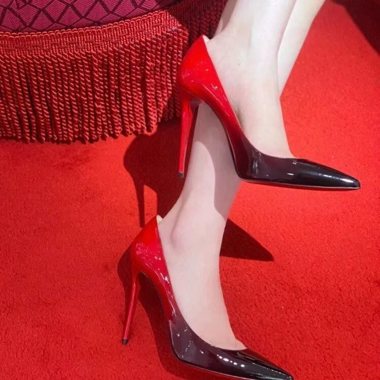 

25 новых черно-красных элегантных туфель-лодочек из лакированной кожи для женщин, французский стиль, с острым носком, низкий вырез, сексуальные туфли-лодочки