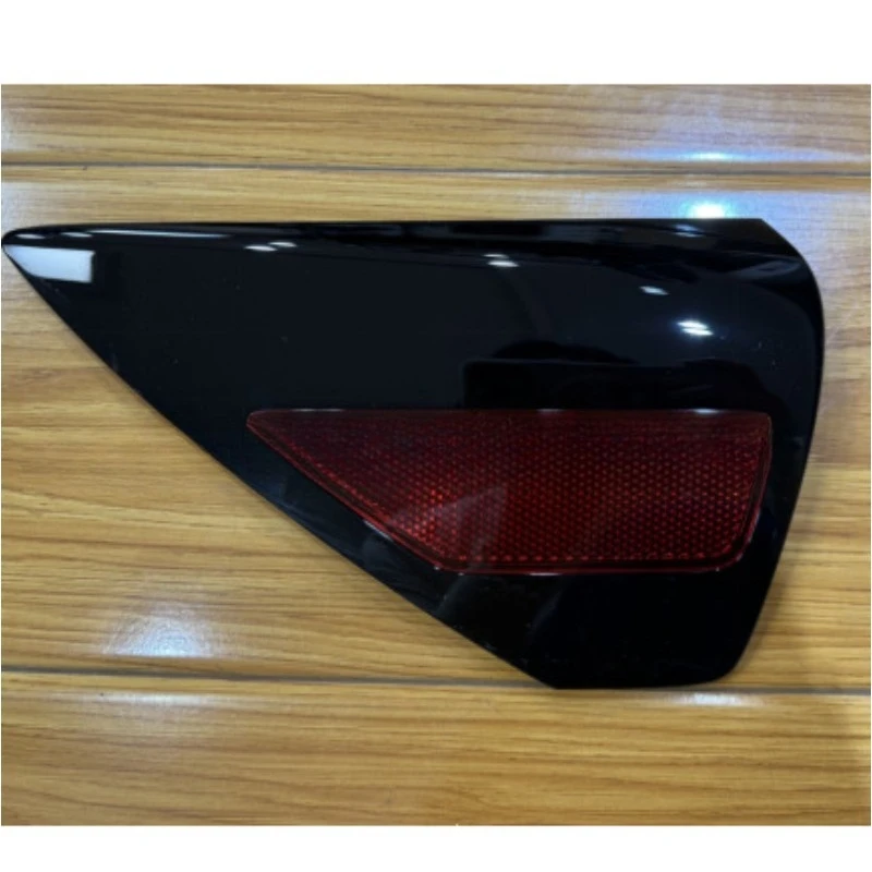 

3 taillight trim, good material, high quality