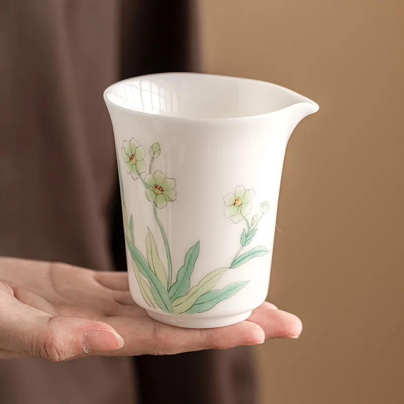 

Factory Zhang Lijiao Master Vegetarian Burnt Suet Jade Porcelain Fair Cup Tea Sea High-end Tea Set Accessories Kung Fu Tea Separ