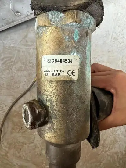 

Старый электронный расширительный клапан Carrier 32 ГБ 404454 32 ГБ 404534 465-PSIG 32-PAR