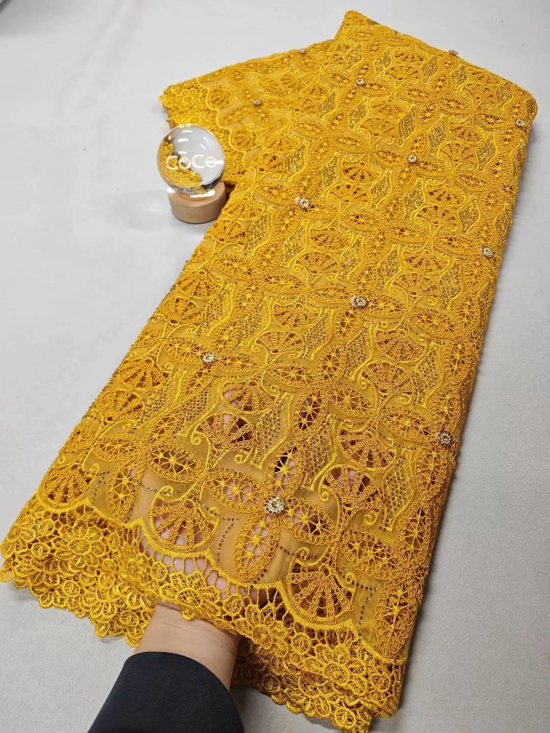 

2025 Nigerian Sequins Tulle Lace Fabric High-Quality Embroidery African Net Cloth for Prom Dresses Beads 5Yards XL128