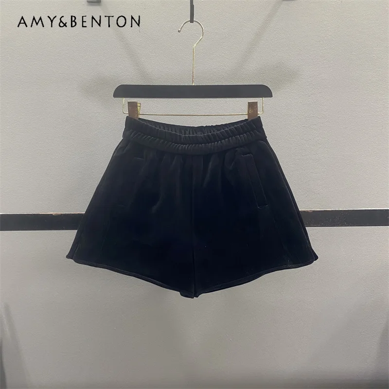 

2025 Autumn Winter New Black Velvet Women's Pants Retro Design Elastic High Waist Loose Slimming A-line Wide-leg Shorts Ladies