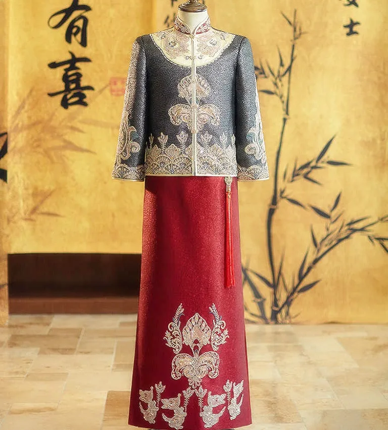 

Chinese Groom Dress Embroidery Coat Skirt Suits Stage Performance Men's Wedding Celebration Gown Show Classic Bridegroom Attires