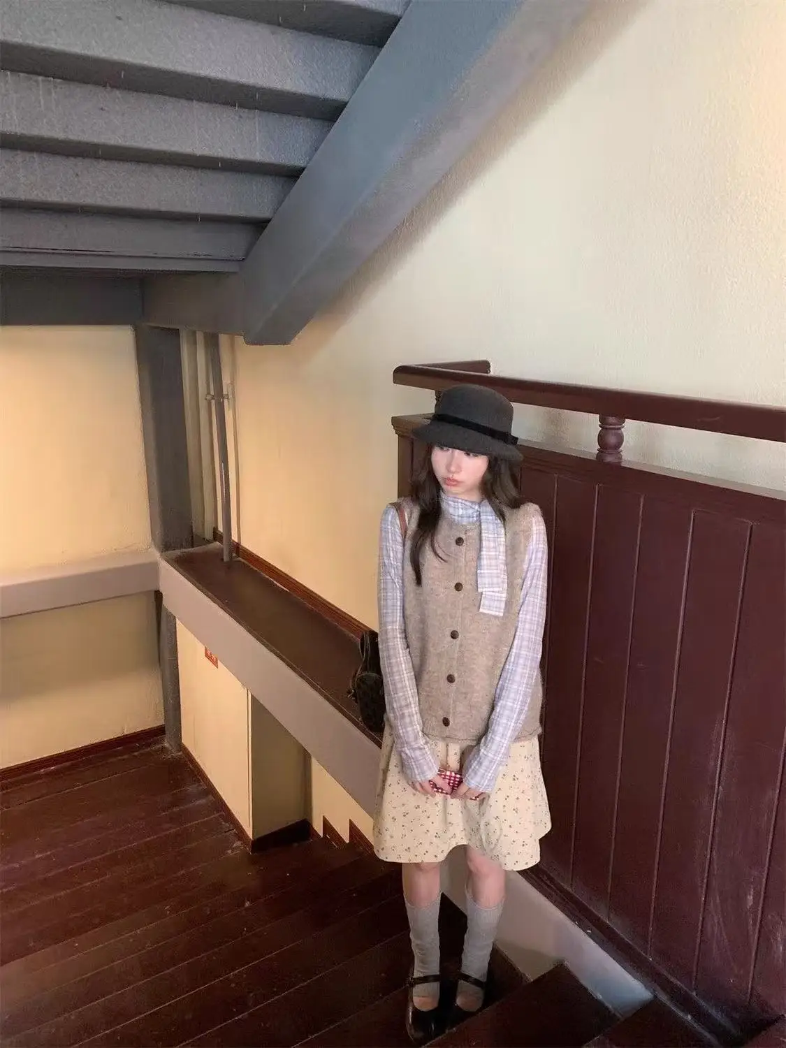 

Женский круглый вязаный кардиган, жилет, свободный клетчатый комплект из цельного предмета, винтажный свободный крой для колледжа, осенняя мода