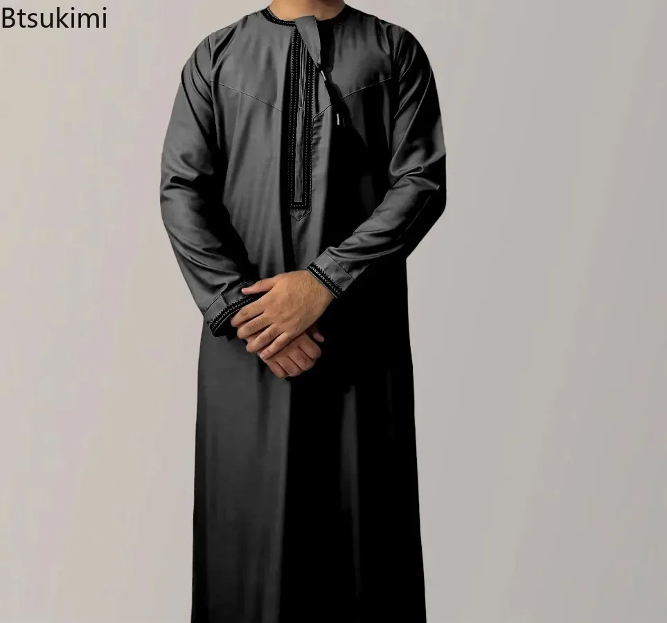 Moda musulmana Abaya para hombres vestido de manga larga bata cuello redondo bordado hombres Jubba Thobe Pakistán árabe Islam ropa caftán de oración