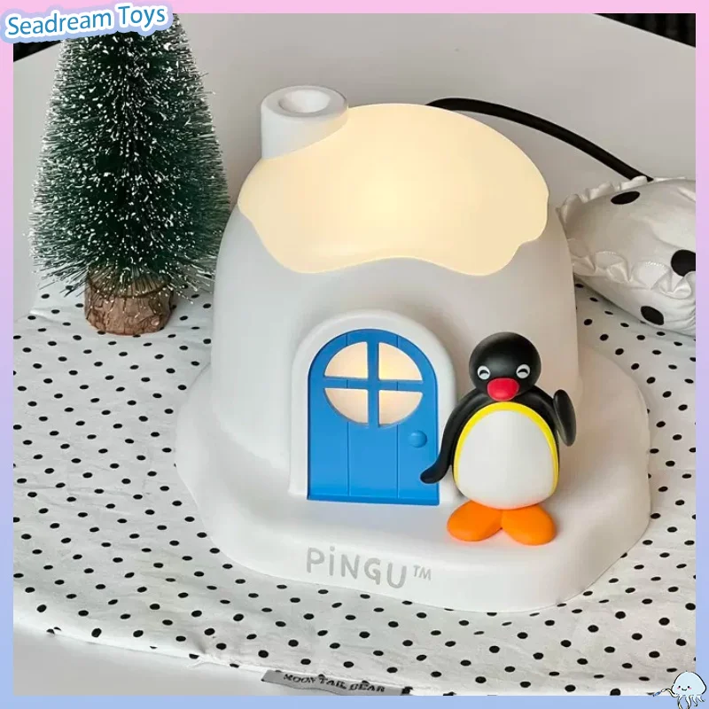 MARTUBE Pingu Snow House Humidifier Mini Household Desktop Humidifier Ultra Quiet Mist Humidifier For Bedroom Ornament Gift