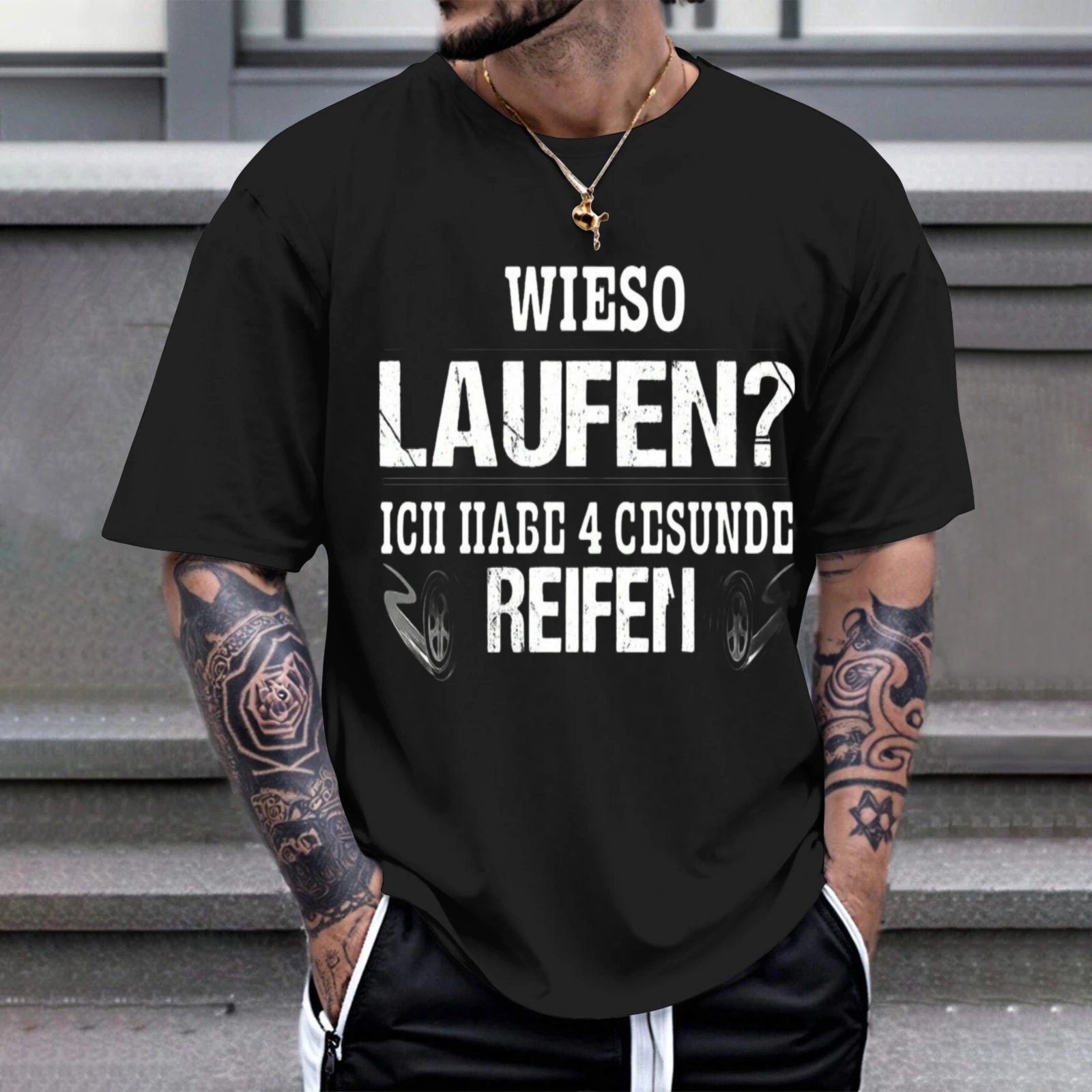 Herren-T-Shirt „Why Run I Have 4 Second-hand Tires“ – Perfekt für Freizeitkleidung, Partys und Karneval-Outfits
